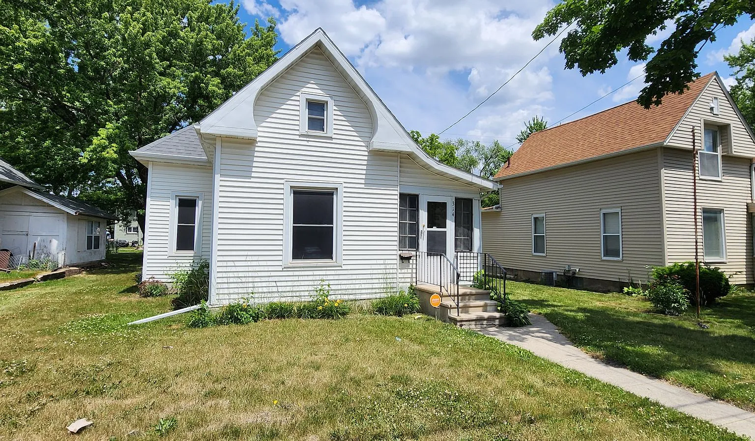For Rent- 314 Conger St- 2 Bed 1 Bath- Pets Ok *With Conditions* Move In Promo — Photo 2
