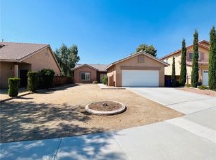 13171 Flint Ln, Victorville, CA 92392