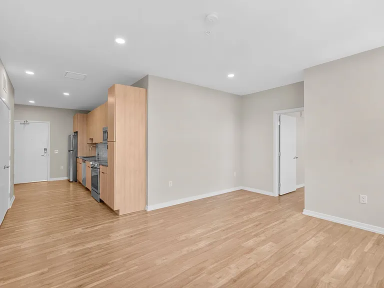 The Keystone Apartments — Photo 151