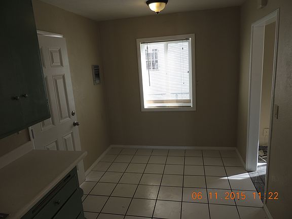 4th image of 630 W Sunkist St