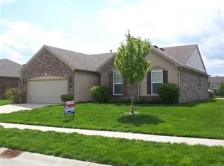 9348 N Bayland Dr, McCordsville, IN 46055