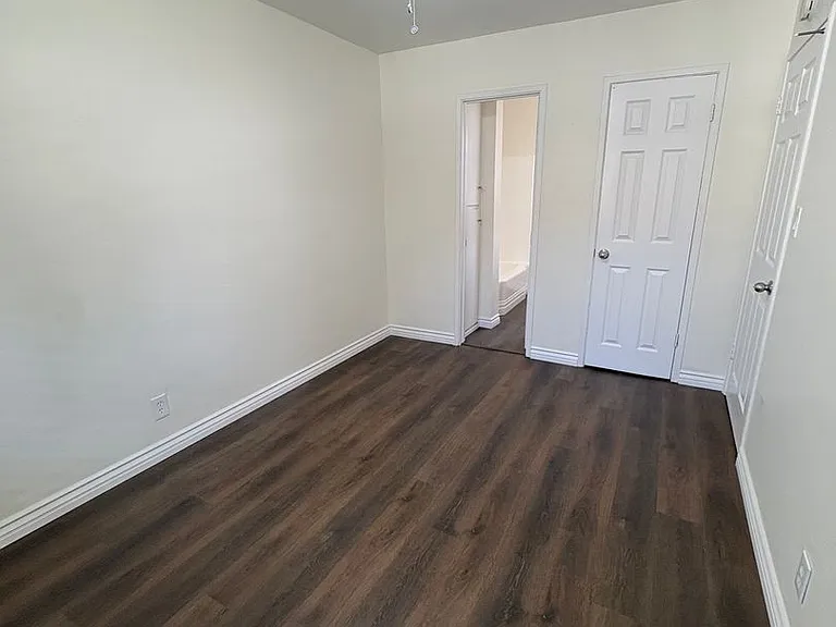 Greenranch Apartments — Photo 21