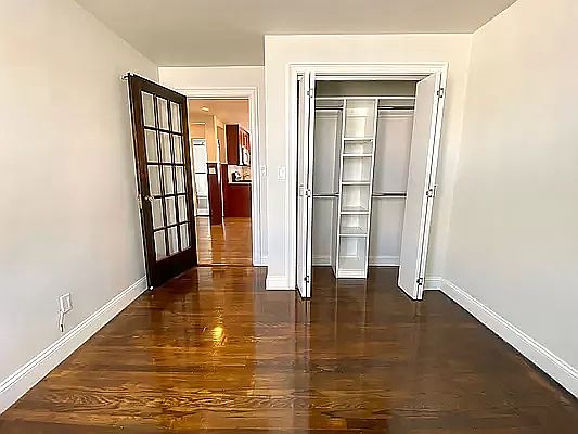 5th image of 20-33 32nd St #3
