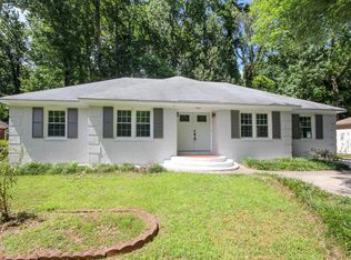 1018 Pinafore Dr, Charlotte, NC 28212