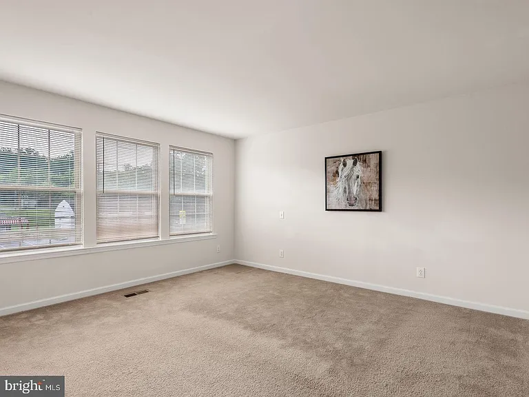 15 Eagle Ln — Photo 17