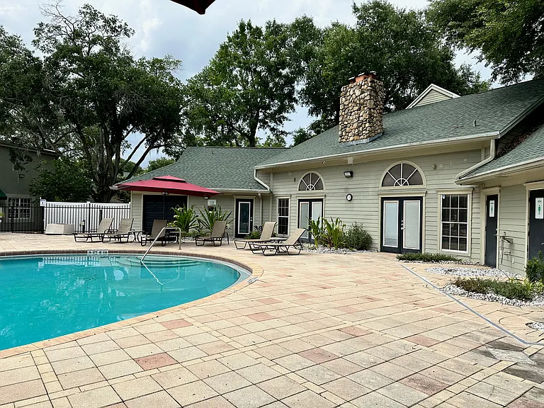 6052 Westgate Dr #203 — Photo 26