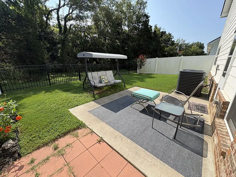 2107 Barringer Ln — Photo 26