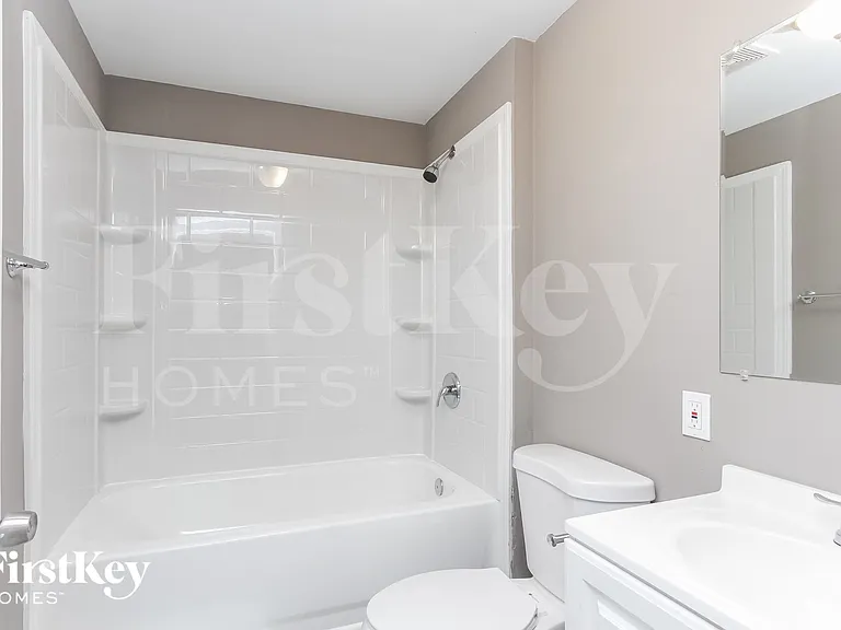 910 Woodlark Dr — Photo 15