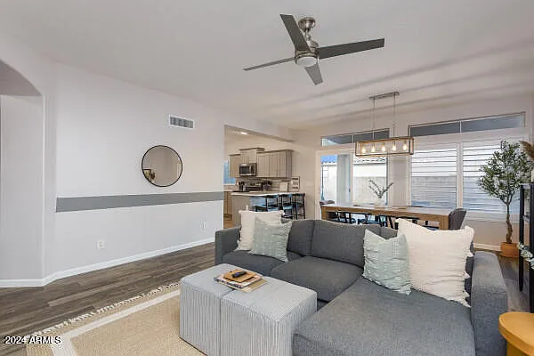 1568 E San Remo Ave — Photo 7
