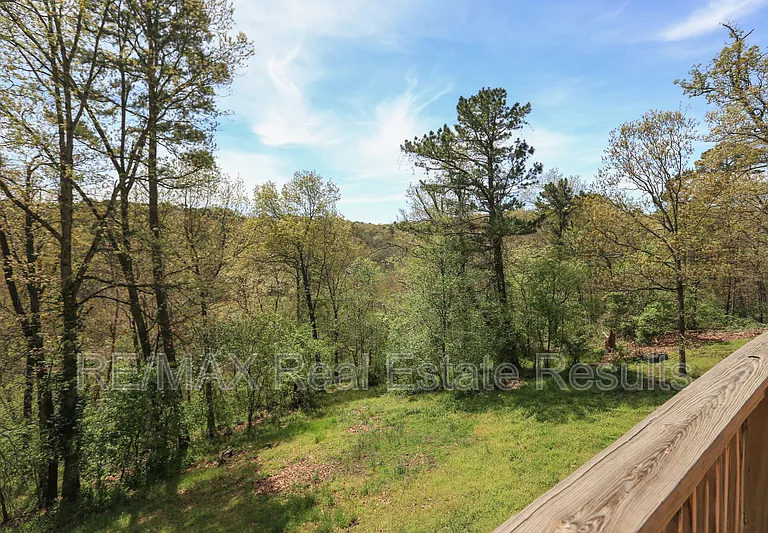 42 Hope Dr — Photo 33