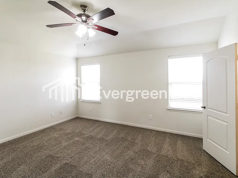 9435 Gold Mountain Dr — Photo 9