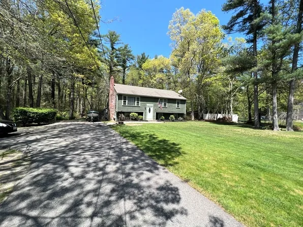 7 Morrisey Dr, Carver, MA 02330