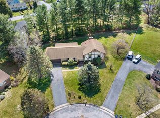 28 Brighton Ct, Stuarts Draft, VA 24477