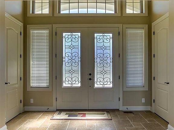 3rd image of 16206 Sedona St