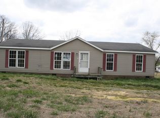 6868 Akersville Rd, Fountain Run, KY 42133