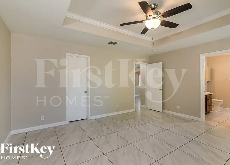 8019 Abbotts Pointe — Photo 7