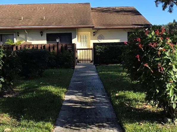 4928 Sable Pine Cir, West Palm Beach, FL