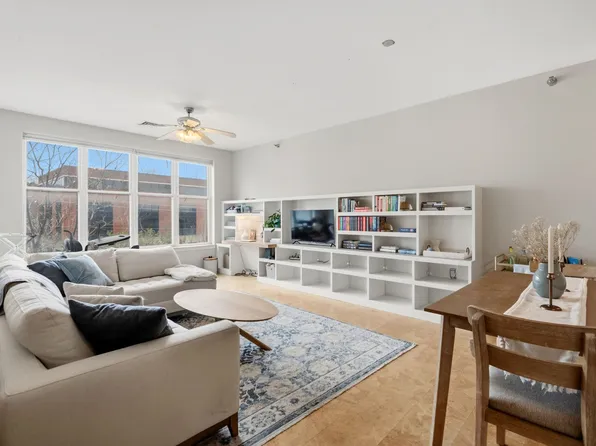 370 Farrell Street #303, South Burlington, VT 05403