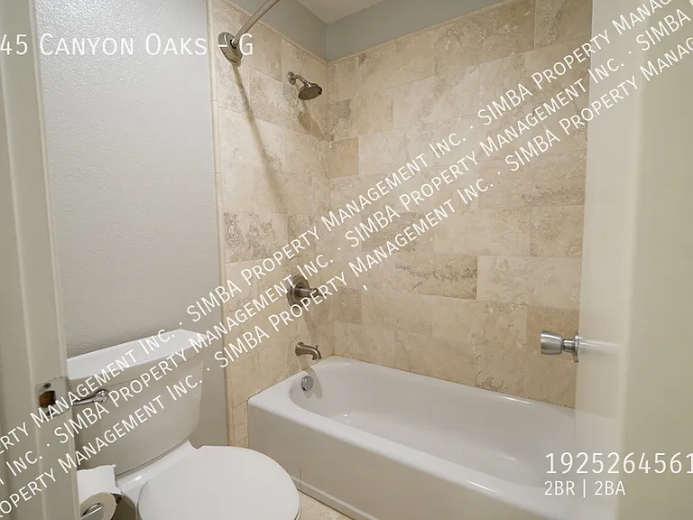 645 Canyon Oaks Dr #G — Photo 8