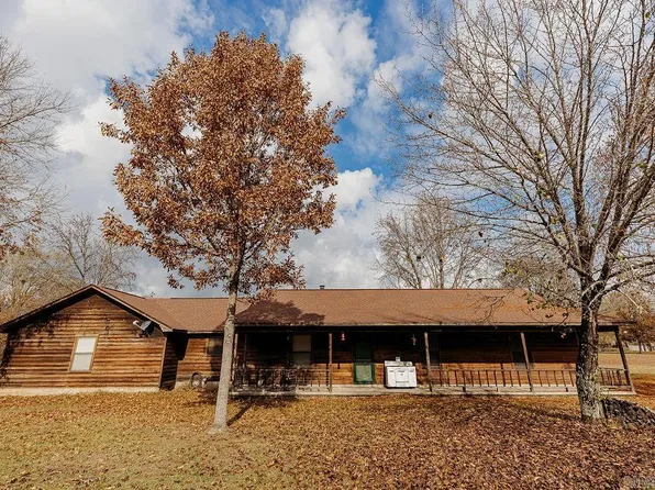 17 Oak Creek, Conway, AR 72032