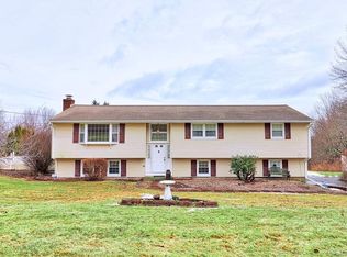 1346 Litchfield Rd, Watertown, CT 06795