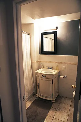 Rented by Chris Stewart, LREB | media 22