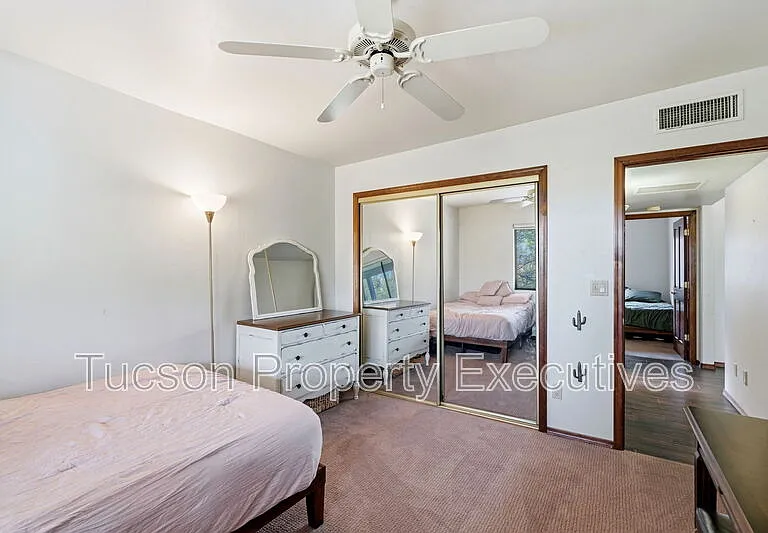 3901 N Vista De La Cima — Photo 34