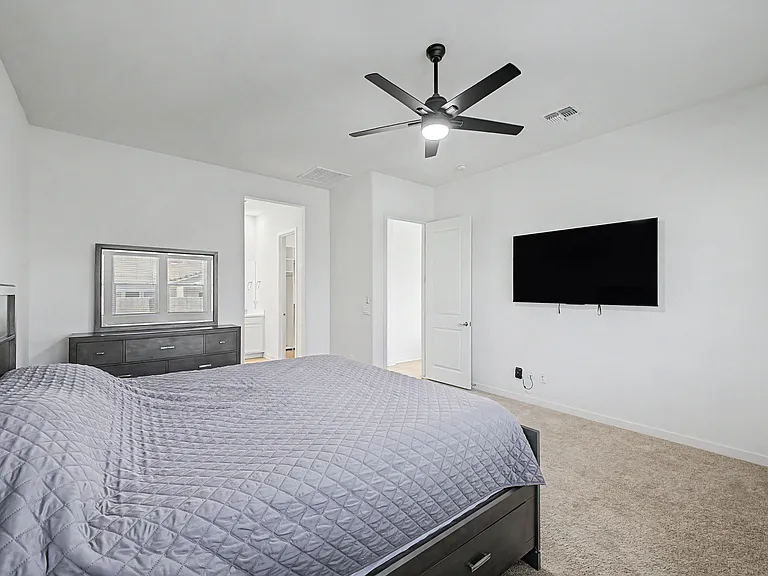 10112 E Trent Ave — Photo 16