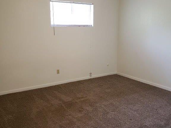 3rd image of 3319 Avenue H APT 13