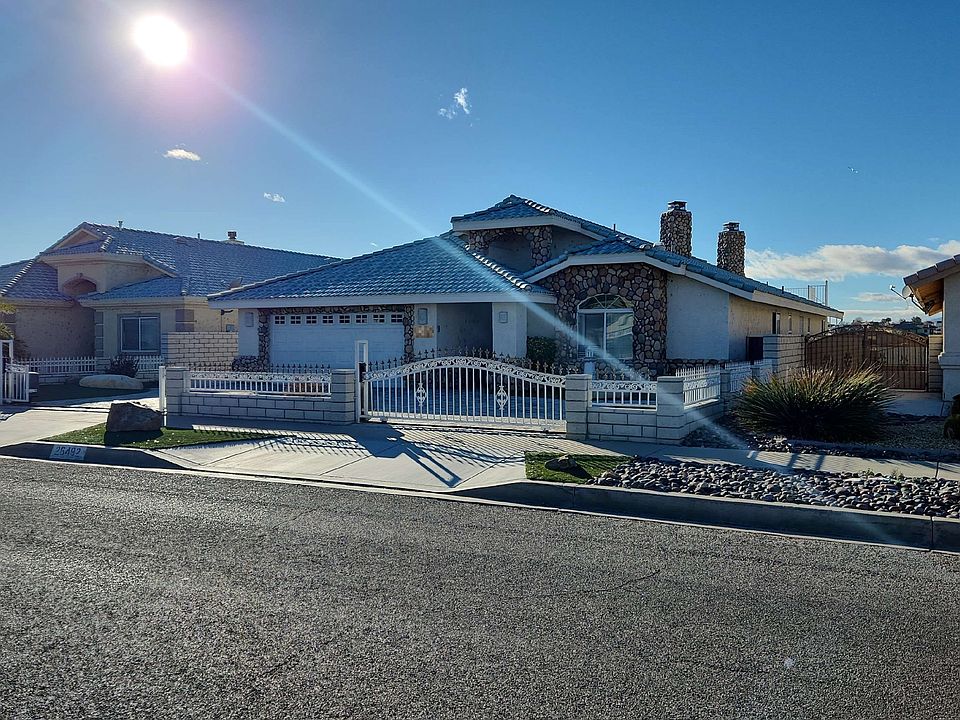 26492 Blue Water Rd, Helendale, CA 92342 Zillow