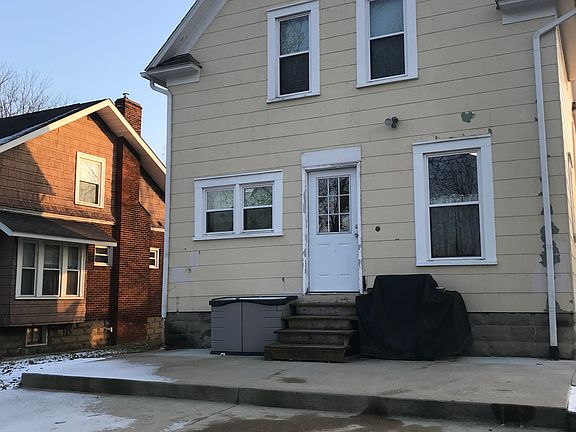 5th image of 513 W Church St