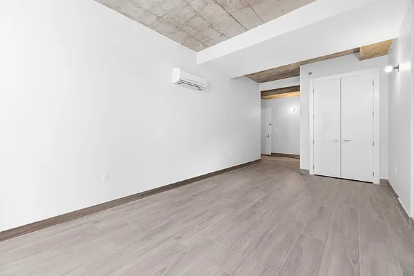 Rented by Living New York | media 10