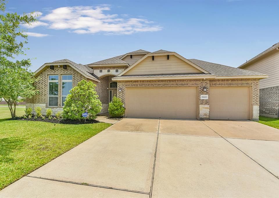 1st image of 20603 Great Pines Dr