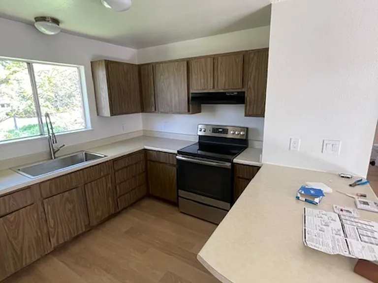 5525 Capistrano Ave #28 — Photo 7