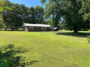 1570 Camp Tahkodah Rd, Batesville, AR 72501