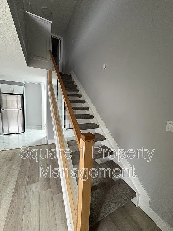 10725 85th Ave NW — Photo 3
