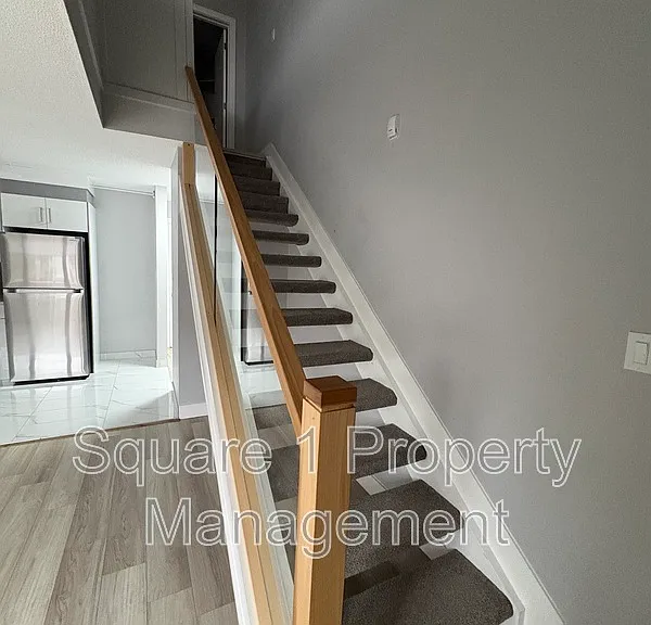10725 85th Ave NW — Photo 3