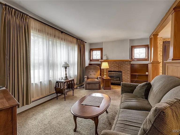 5232 Genesee St — Photo 7