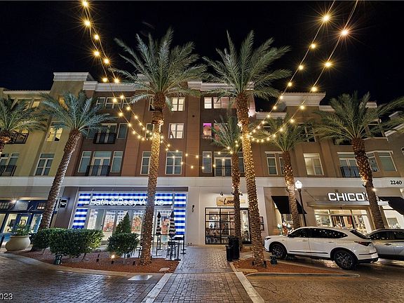 2nd image of 2240 Village Walk Dr Unit 2313