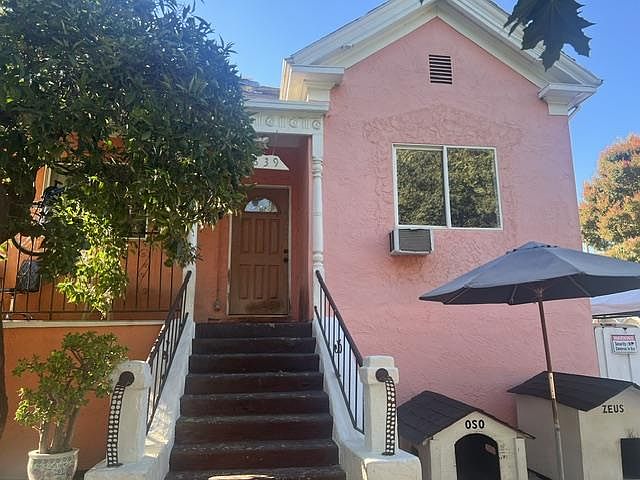 1st image of 639 Jackson St