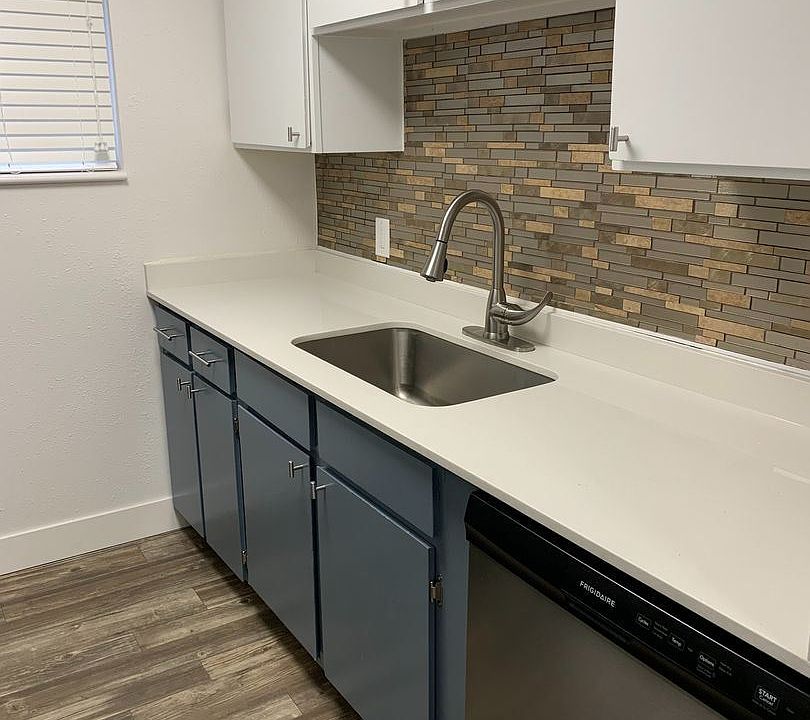 1st image of 1912 S Douglas St #10408846