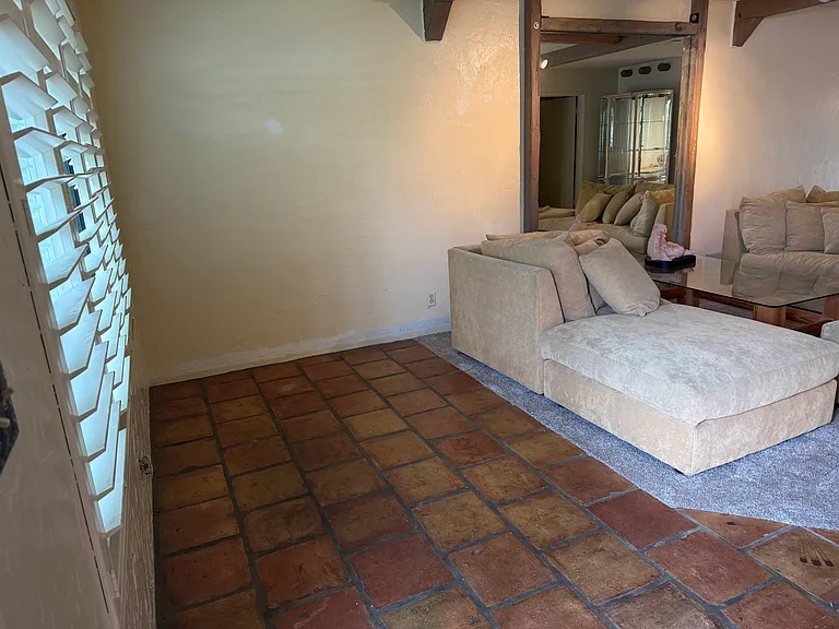 4420 Catlin Cir #A — Photo 2
