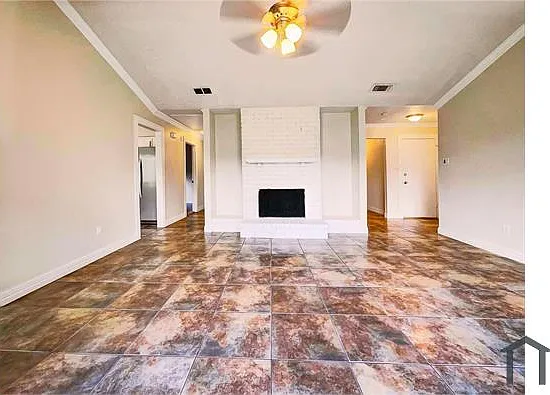 7422 Breccia Dr — Photo 3