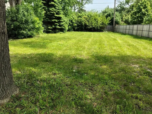 1433 N Northwest Hwy, Park Ridge, IL 60068