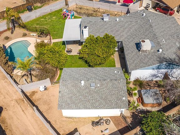 5th image of 5302 S Bradley Dr
