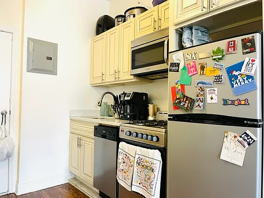 Rented by Oxford Property Group | media 10