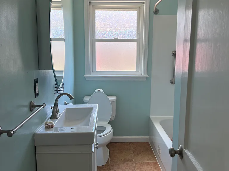 416 Virginia Ave — Photo 5
