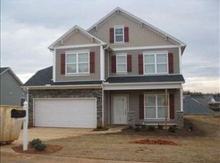 525 Branch Wood Dr, Boiling Springs, SC 29316