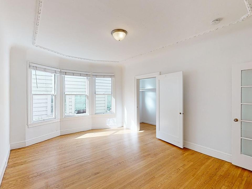 1st image of 2975 Van Ness Ave #1