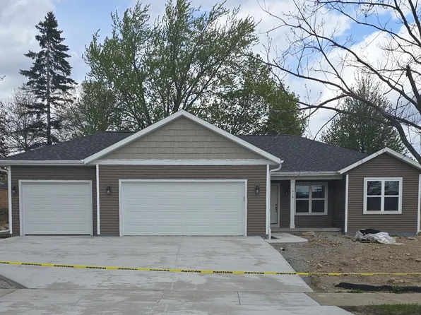 418 Village LANE, Ripon, WI 54971
